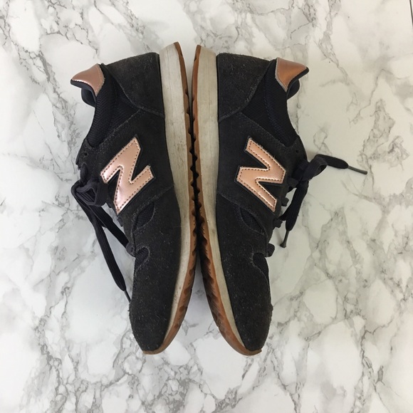 New Balance 520 Running Shoes Suede Rose Gold 8.5 - Picture 5 of 8